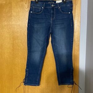 Maurice’s Woman’s Blue Jean Capris